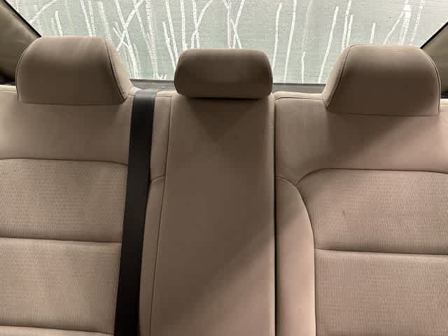 Thumbnail: 2017 Hyundai Elantra - 14