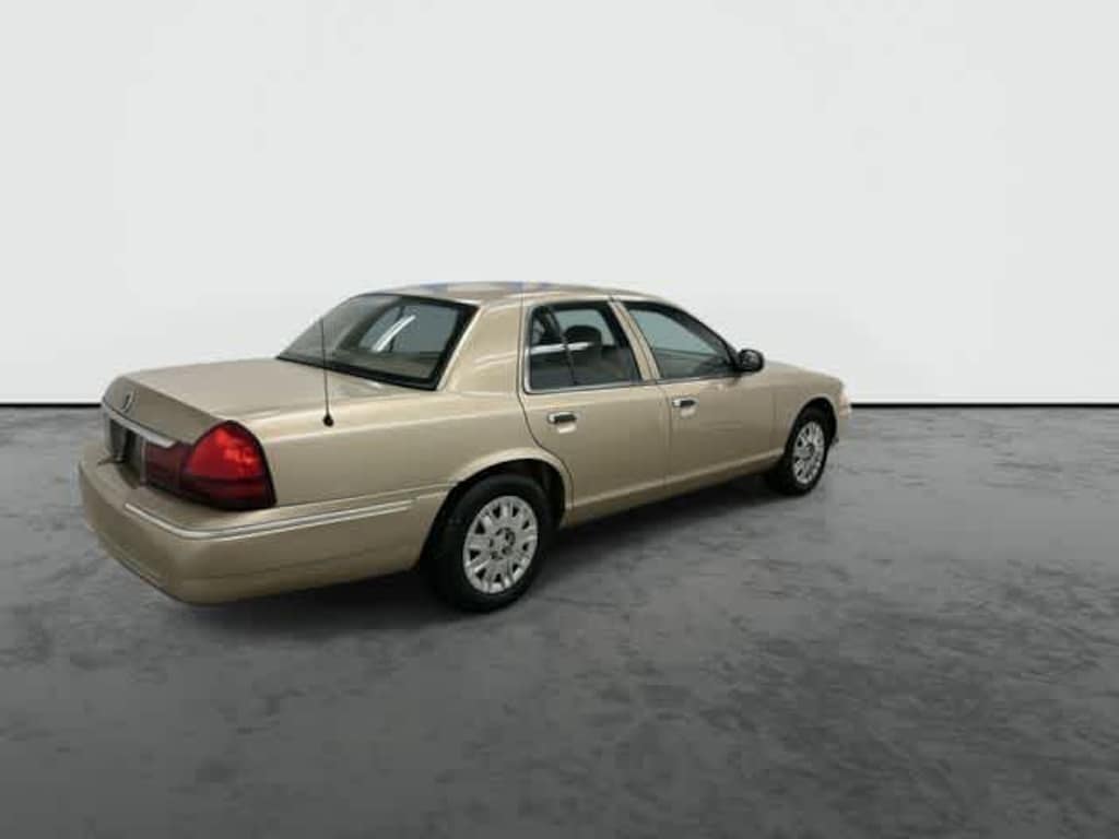 Used 2005 Mercury Grand Marquis GS Sedan