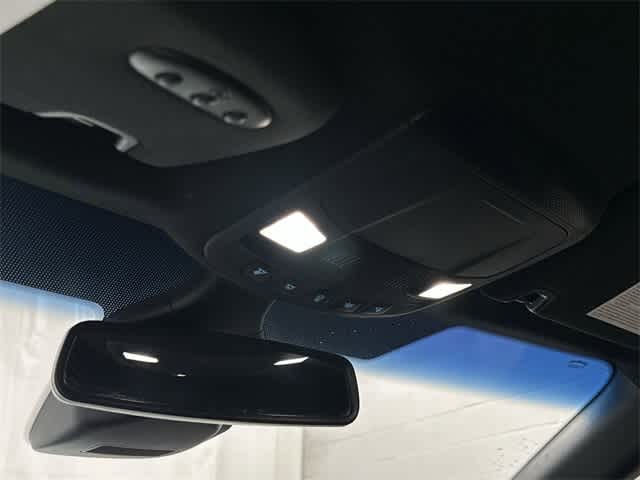 Thumbnail: 2019 Ford Edge - 21