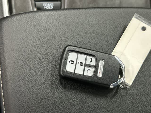 Thumbnail: 2022 Honda Accord - 32