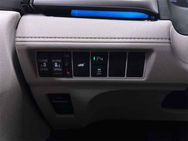 2025 Honda Odyssey Touring 20