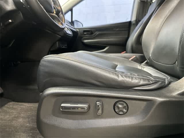 Thumbnail: 2022 Honda Odyssey - 27