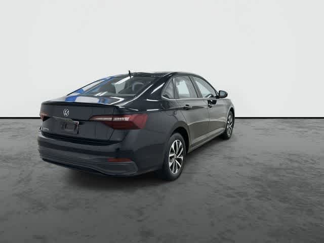 Thumbnail: 2024 Volkswagen Jetta - 3