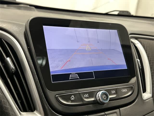 Thumbnail: 2024 Chevrolet Malibu - 23