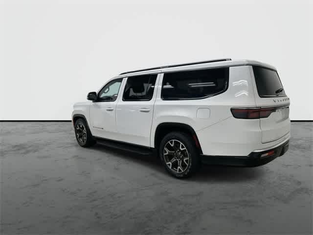 Thumbnail: 2023 Jeep Wagoneer - 9