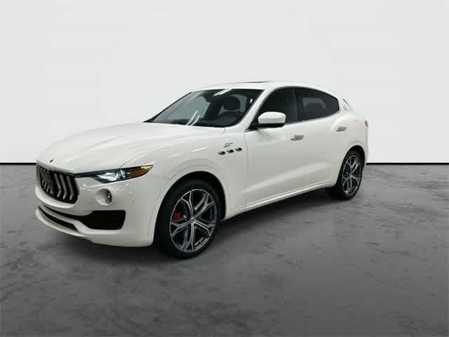 Thumbnail: 2023 Maserati Levante - 8