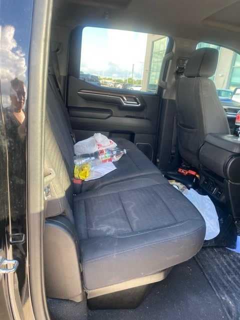Thumbnail: 2022 Chevrolet Silverado 1500 - 3
