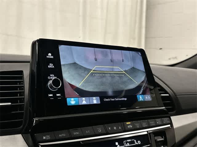 Thumbnail: 2025 Honda Odyssey - 22