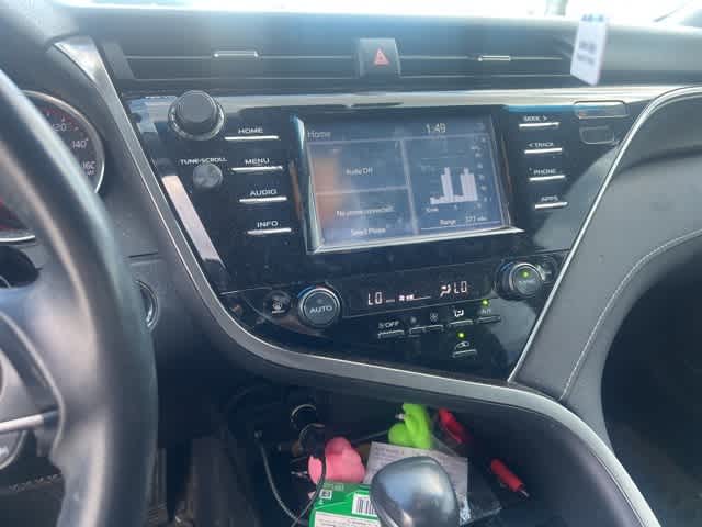 Thumbnail: 2018 Toyota Camry - 3