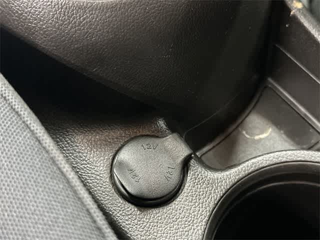 Thumbnail: 2016 Chevrolet Cruze - 25