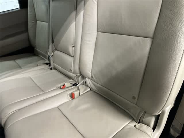 Thumbnail: 2018 Toyota Sequoia - 11