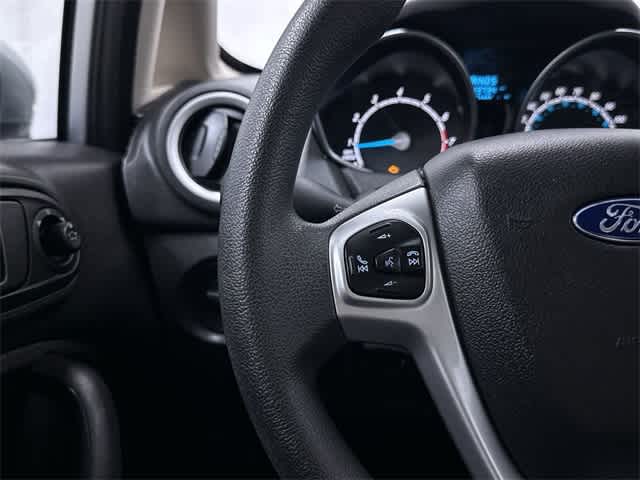 2019 Ford Fiesta SE 17