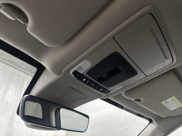 Thumbnail: 2025 Honda CR-V - 21