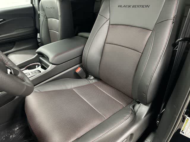 Thumbnail: 2026 Honda Ridgeline - 10