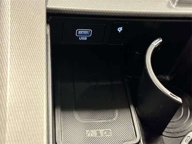 Thumbnail: 2022 Hyundai Palisade - 25