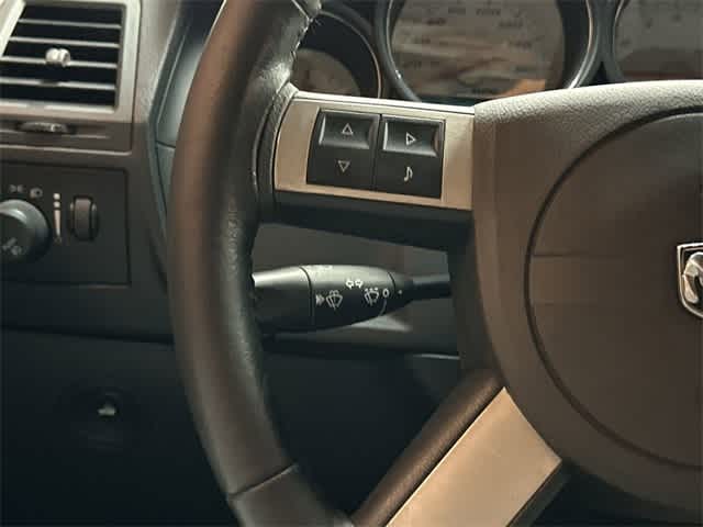 Thumbnail: 2010 Dodge Challenger - 17