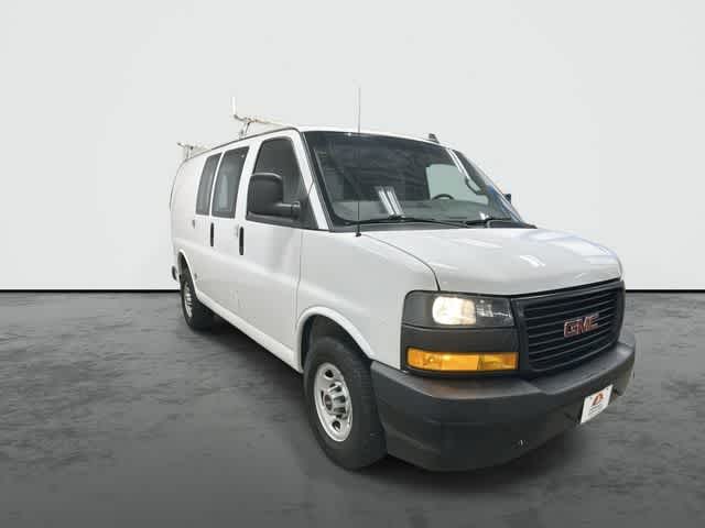 Thumbnail: 2018 GMC Savana - 6