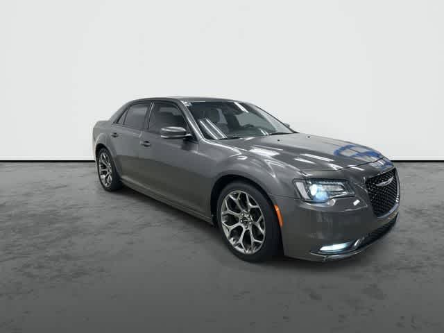 Thumbnail: 2018 Chrysler 300 - 5