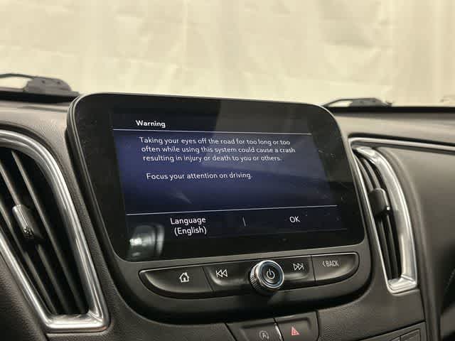 Thumbnail: 2024 Chevrolet Malibu - 22