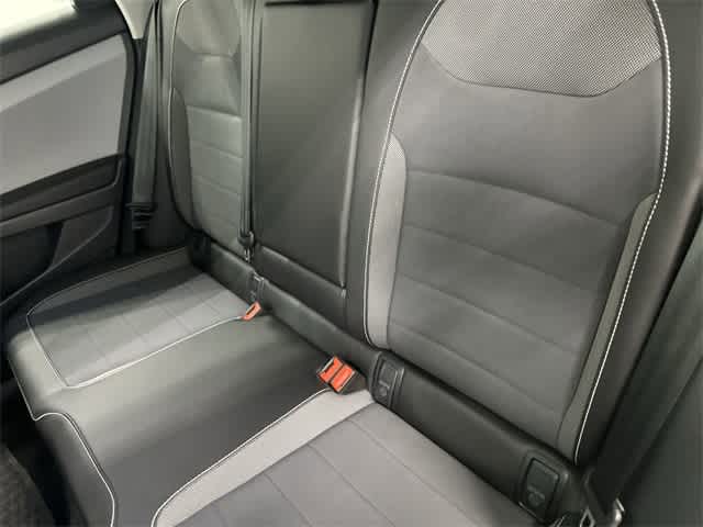 Thumbnail: 2023 Volkswagen Taos - 11