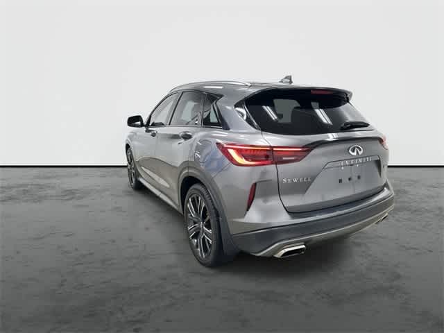 2022 Infiniti QX50 Luxe photo 2