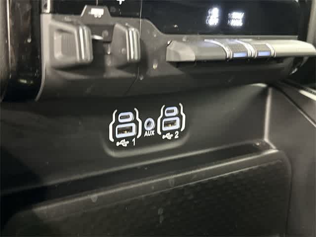 Thumbnail: 2024 RAM 1500 - 26