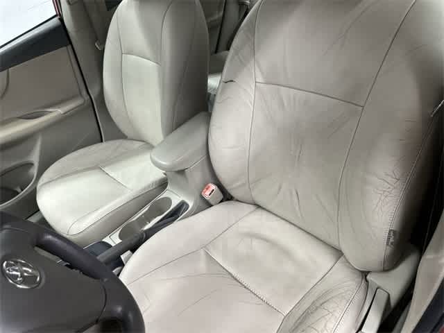 Thumbnail: 2009 Toyota Corolla - 10