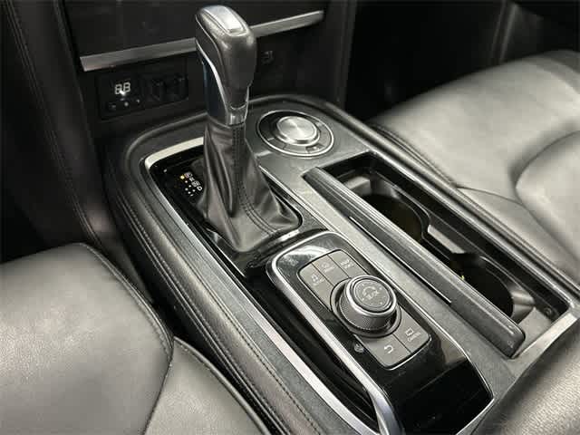 Thumbnail: 2021 Nissan Armada - 24