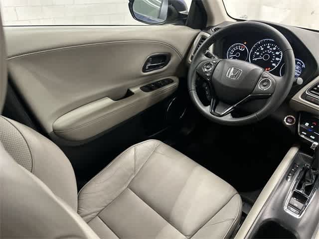 Thumbnail: 2016 Honda HR-V - 12