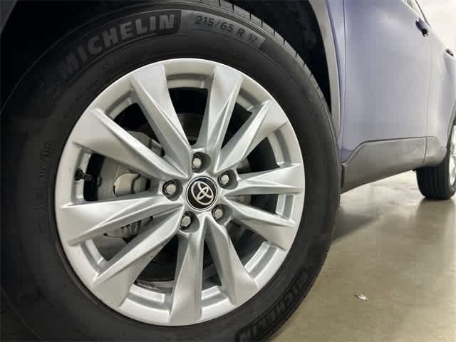 Thumbnail: 2025 Toyota Corolla Cross - 29