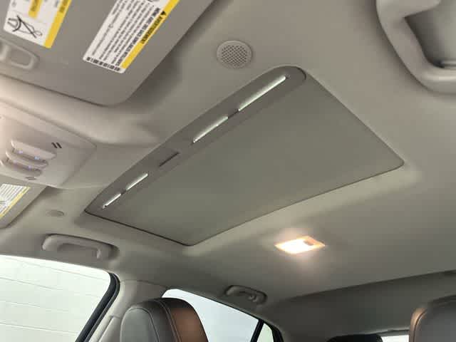 Thumbnail: 2013 Buick Encore - 28