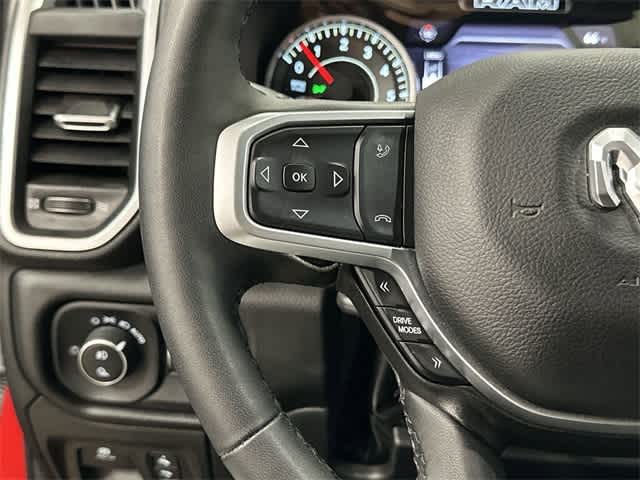 Thumbnail: 2025 RAM 1500 - 17