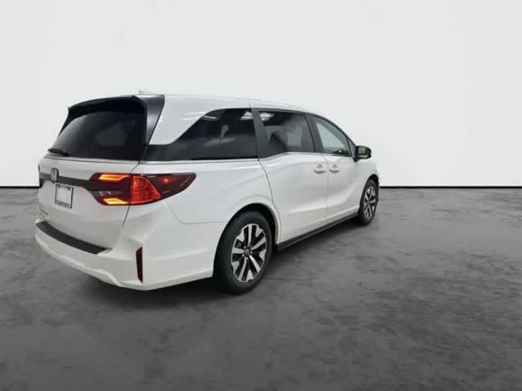 New 2026 Honda Odyssey EX-L Van Passenger
