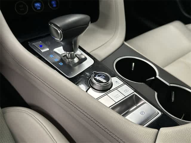 Thumbnail: 2024 Genesis G70 - 25