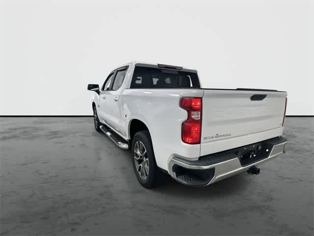 2020 Chevrolet Silverado 1500 LT photo 2