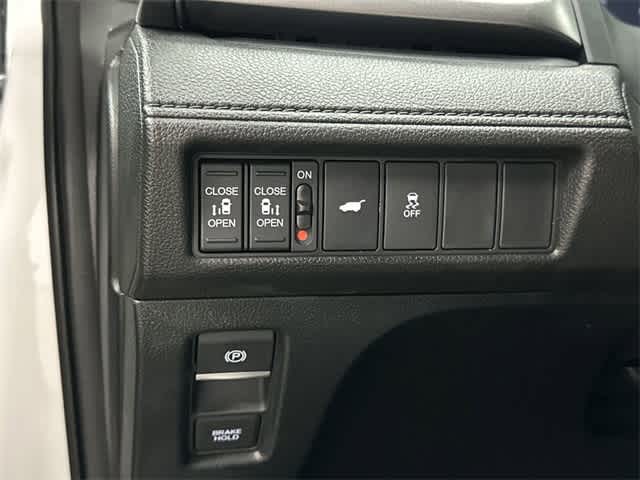 Thumbnail: 2026 Honda Odyssey - 19