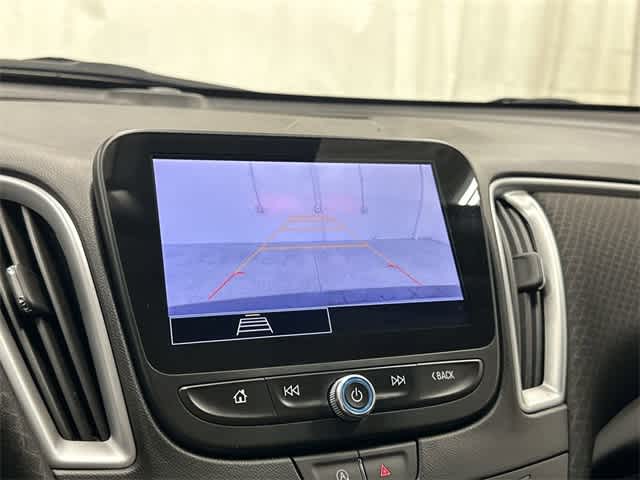 Thumbnail: 2024 Chevrolet Malibu - 23