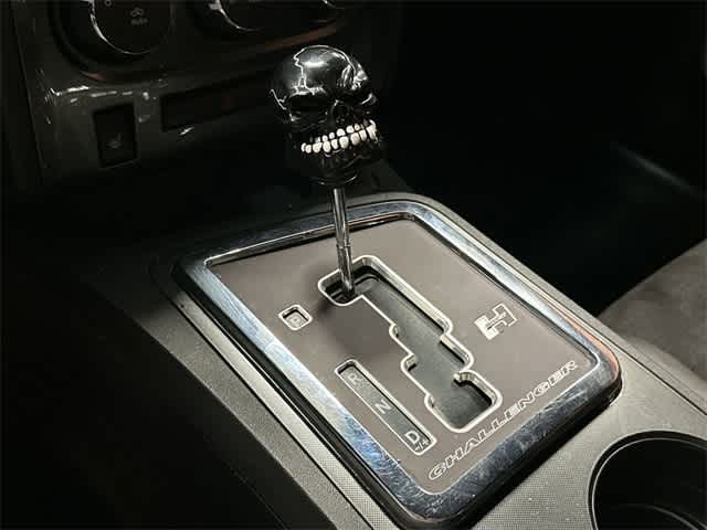 Thumbnail: 2010 Dodge Challenger - 24