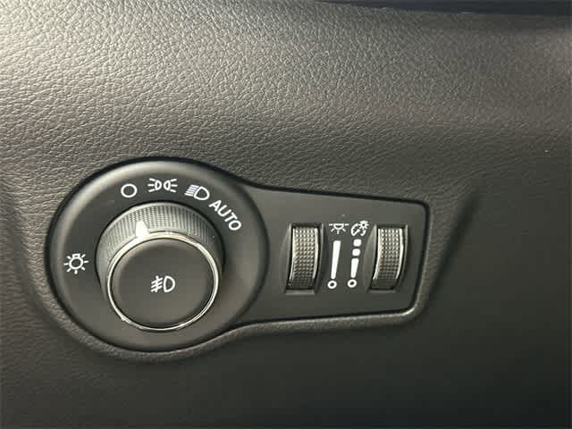 Thumbnail: 2024 Jeep Compass - 19