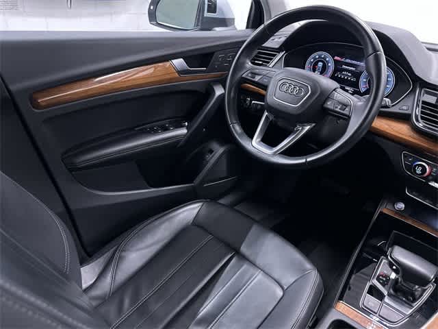 2023 Audi Q5 e Premium Plus 12