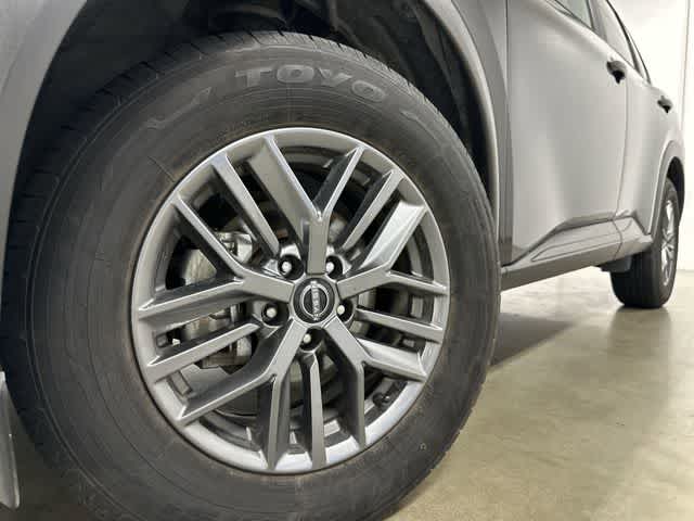 Thumbnail: 2023 Nissan Rogue - 28