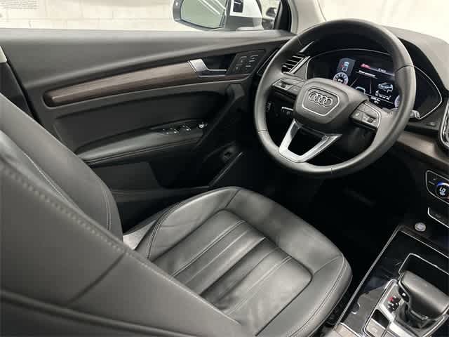 Thumbnail: 2021 Audi Q5 - 12