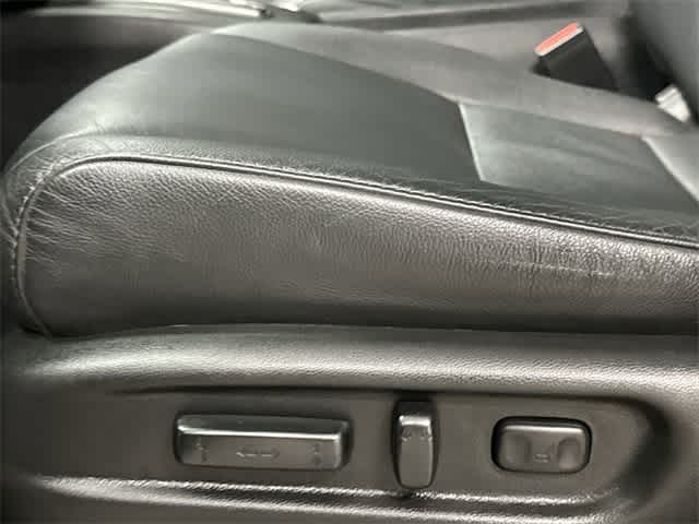 Thumbnail: 2022 Honda Pilot - 26