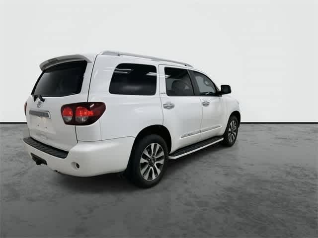 Thumbnail: 2018 Toyota Sequoia - 4