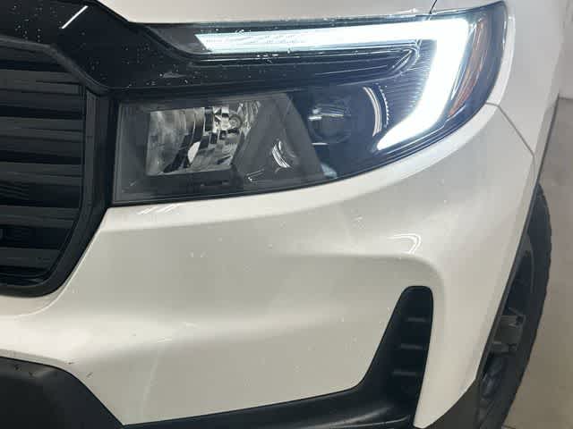 Thumbnail: 2023 Honda Ridgeline - 32
