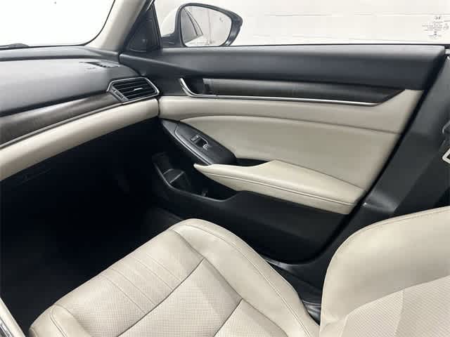 Thumbnail: 2018 Honda Accord - 13