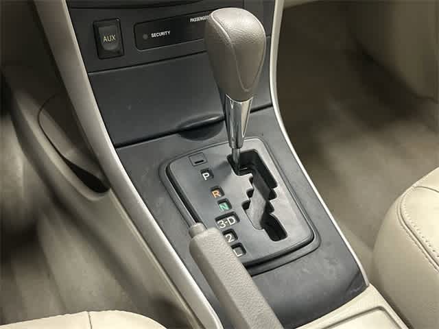 Thumbnail: 2009 Toyota Corolla - 24