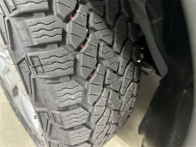 Thumbnail: 2025 Honda Ridgeline - 30