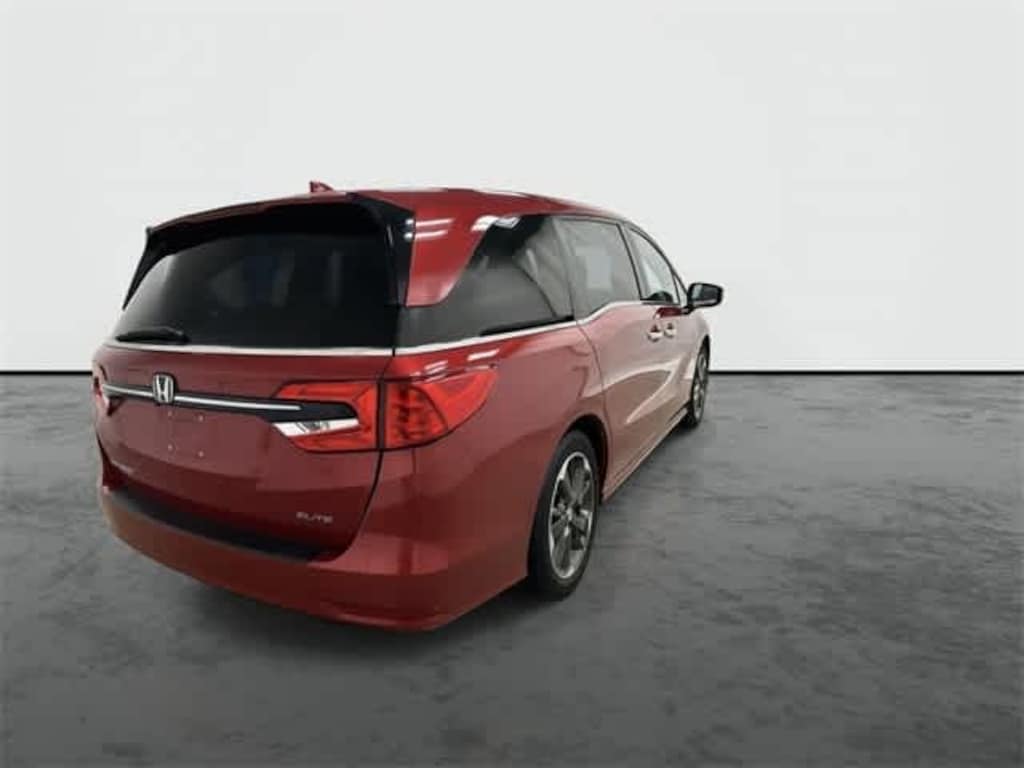 Certified 2023 Honda Odyssey Elite Van