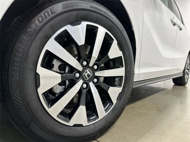 Thumbnail: 2026 Honda Odyssey - 28